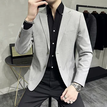 2023 Нова висококачествена мода с корейската версия на красивия тенденцията на мъжкия костюм в вафельную клетка, всекидневен костюм, младежко палто will west