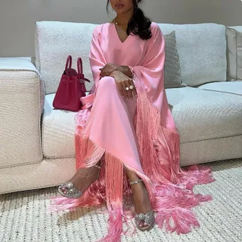 Класическа Розова рокля за бала Aleeshuo С V-образно деколте, Прави Дълги ръкави, Вечерна рокля с пискюли, Арабско-Секси Вечерна рокля