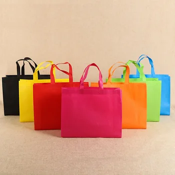 50шт подарък пакет с препоръки за продажба на едро, нетканая пазарска чанта, лаптоп чанти с дръжка, екологично чиста чанта за подаръци