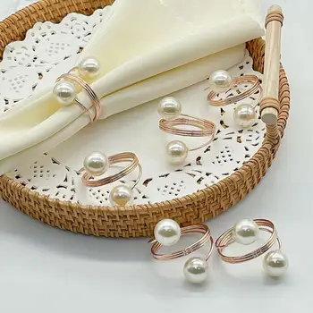 Пръстени за салфетки Елегантни метални пръстени за салфетки Елегантен комплект пръстени за салфетки от изкуствени перли за украса на масата на сватба, рожден Ден, метална пружина