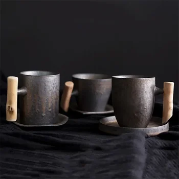 Керамични офис чаени чаши в японски стил Реколта чаша за вода Ретро кафе мляко с дървена дръжка на Съдове за напитки